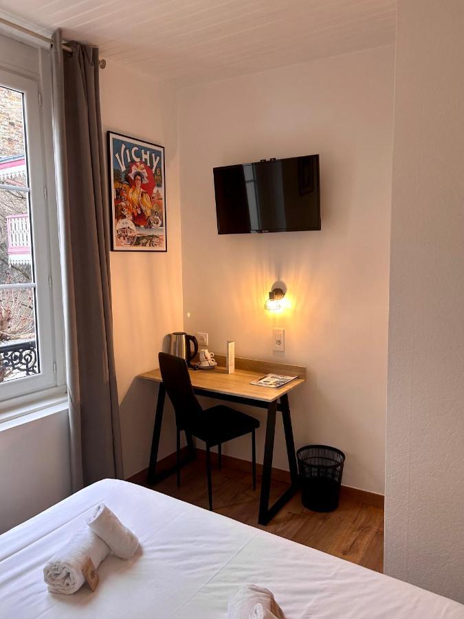 Hotel & Restaurant Le Patio Виши Екстериор снимка