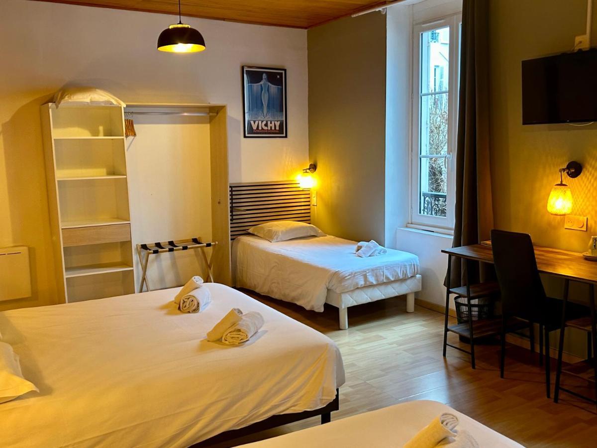 Hotel & Restaurant Le Patio Виши Екстериор снимка