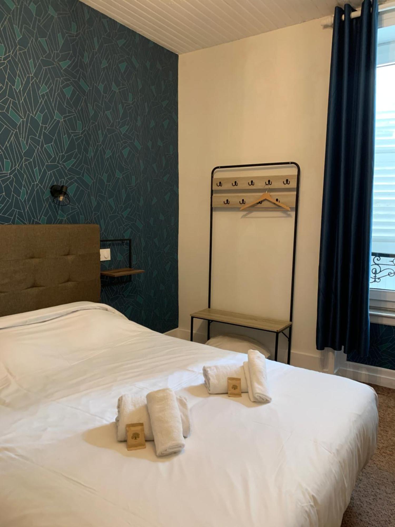 Hotel & Restaurant Le Patio Виши Екстериор снимка