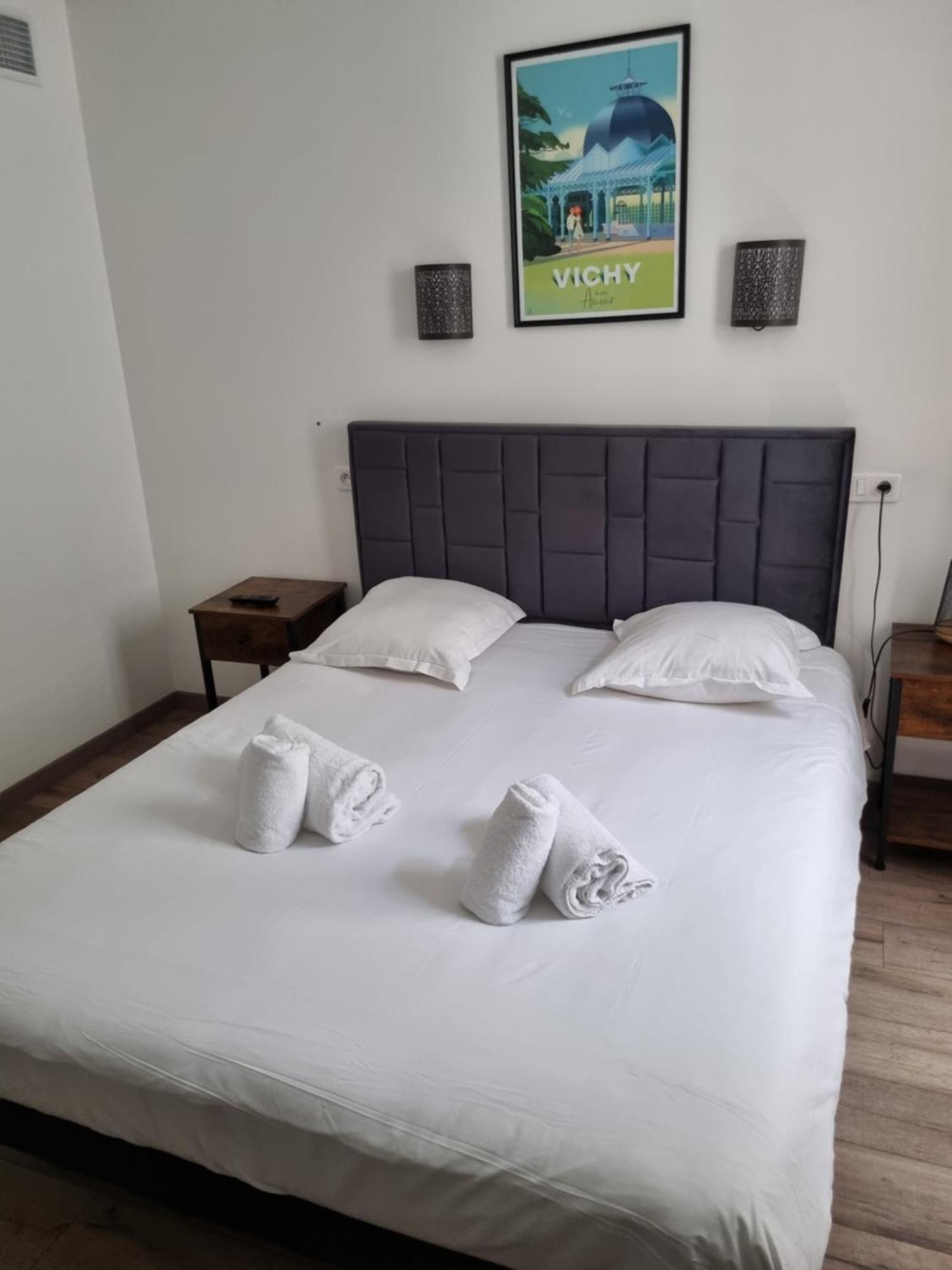 Hotel & Restaurant Le Patio Виши Екстериор снимка