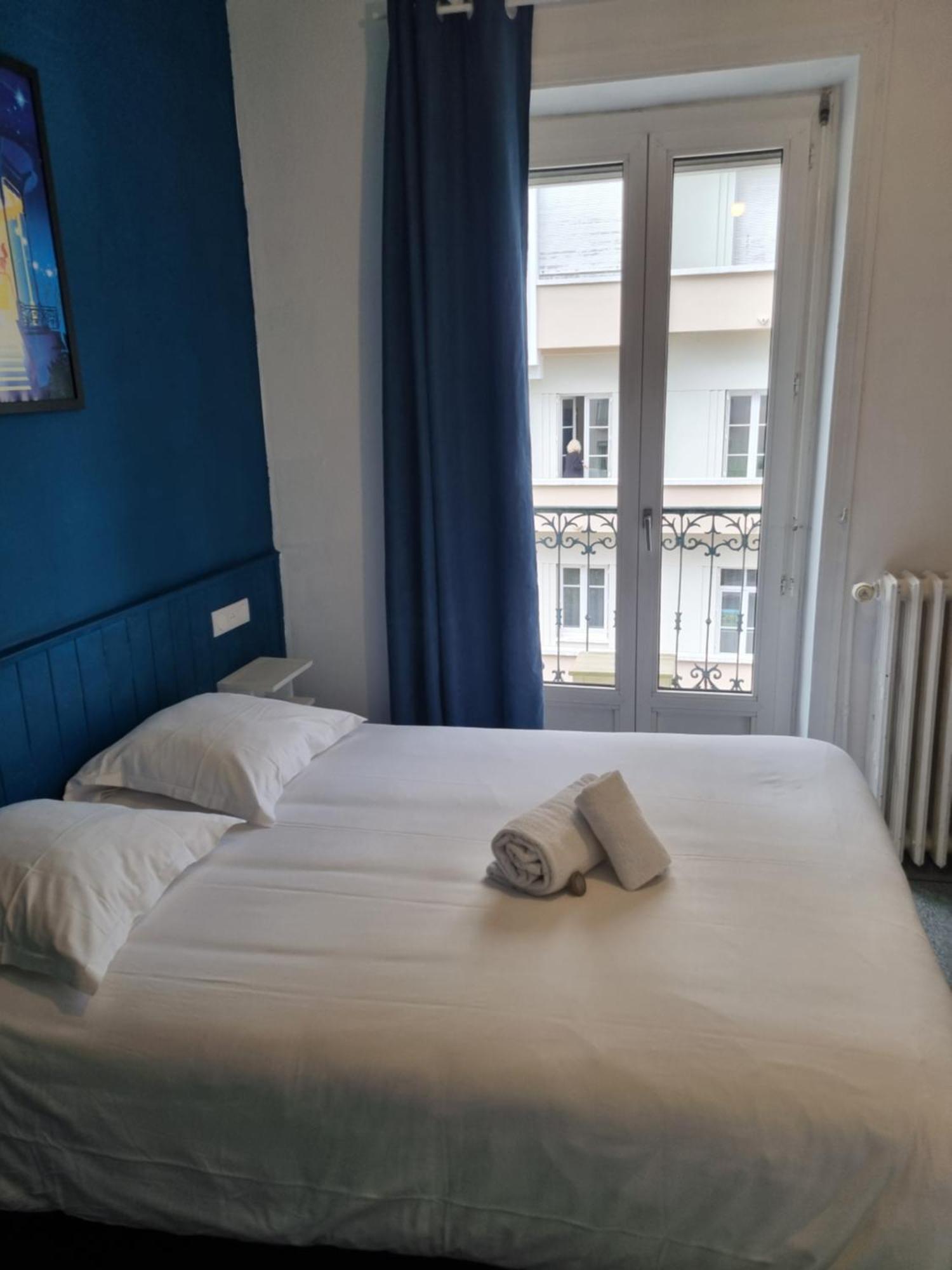 Hotel & Restaurant Le Patio Виши Екстериор снимка